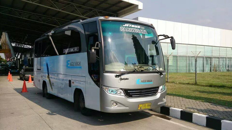 saturental – foto bus pariwisata eagle high medium bus bangku 29 seats b