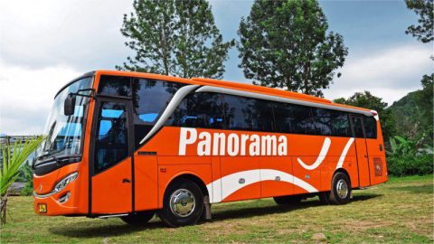 Panorama Karawang: Menjelajahi Pesona Karawang dengan Armada Bus Pariwisata Terpercaya