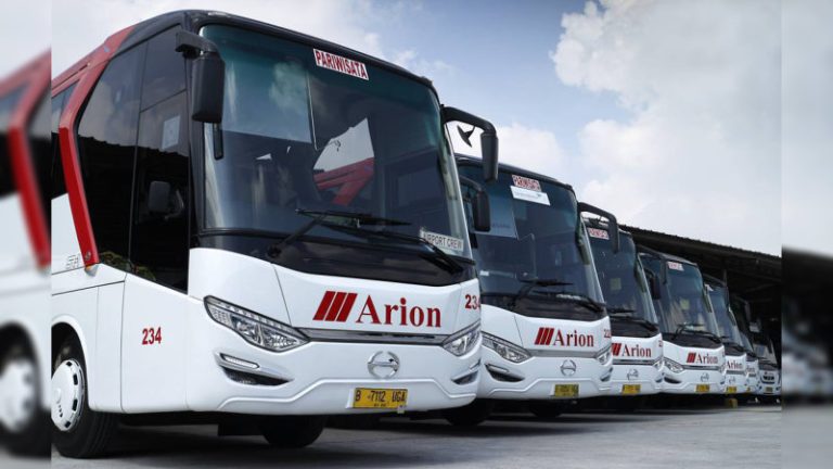 Arion Bus: Mengarungi Jalan Raya dengan Sentuhan Inovasi dan Keandalan