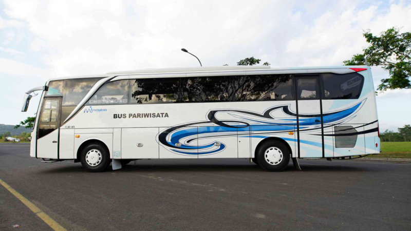 saturental – foto big bus pariwisata marjaya trans 50s 54 seats b