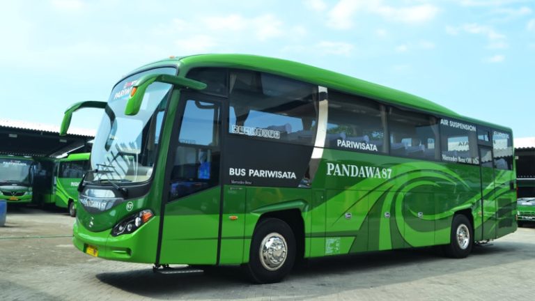 Bus Pariwisata 87 Jatim: Mengurai Jalinan Jalan Raya dan Kenangan Perjalanan