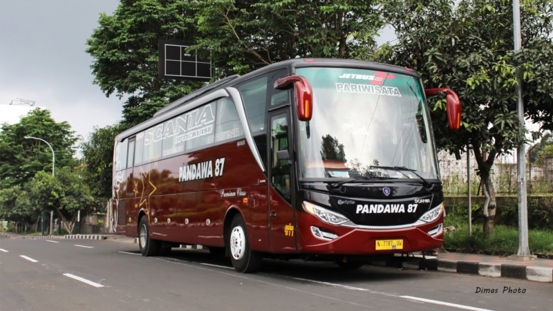 saturental – foto big bus pariwisata pandawa87 49s 59 seats c