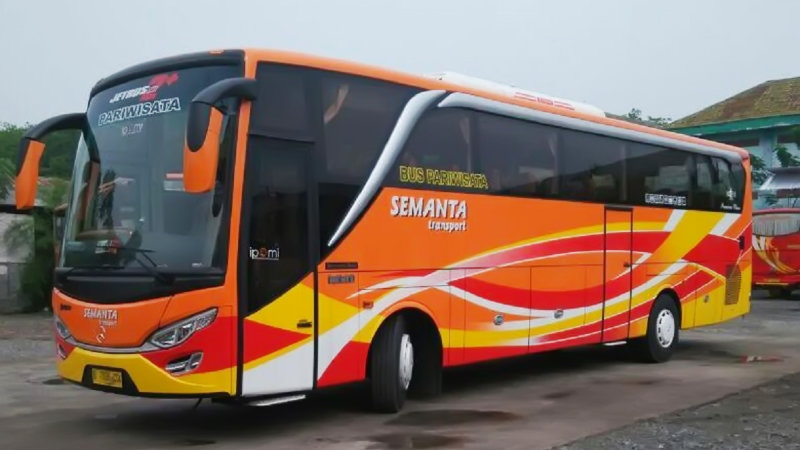 saturental – foto big bus pariwisata semanta transport 48s 50s 59 seats a