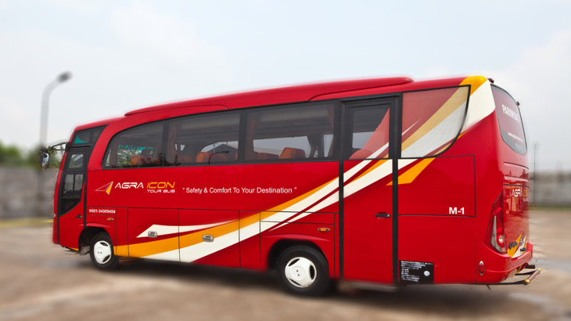 Info Lengkap Foto dan Harga Sewa Bus Pariwisata Agra Icon - Saturental