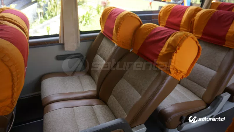saturental-foto-bus-pariwisata-agraicon-seats-interior-dalam-2