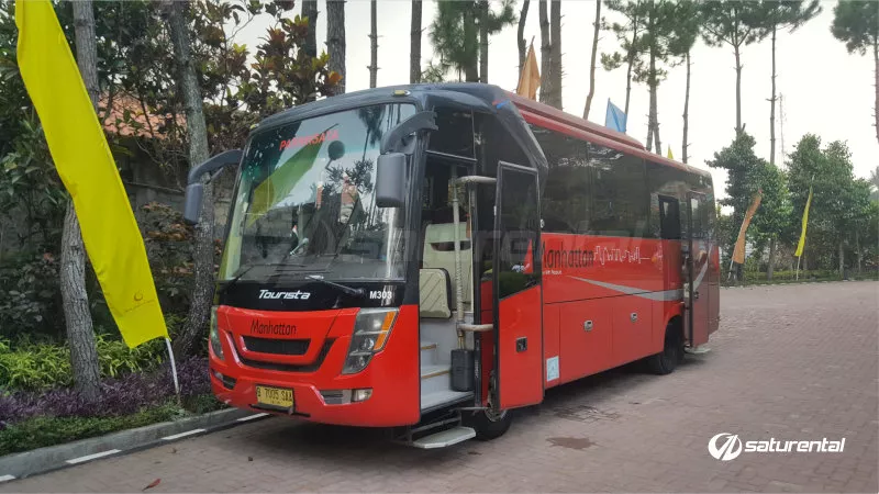 saturental – foto bus pariwisata manhattan medium 29 31 seats b