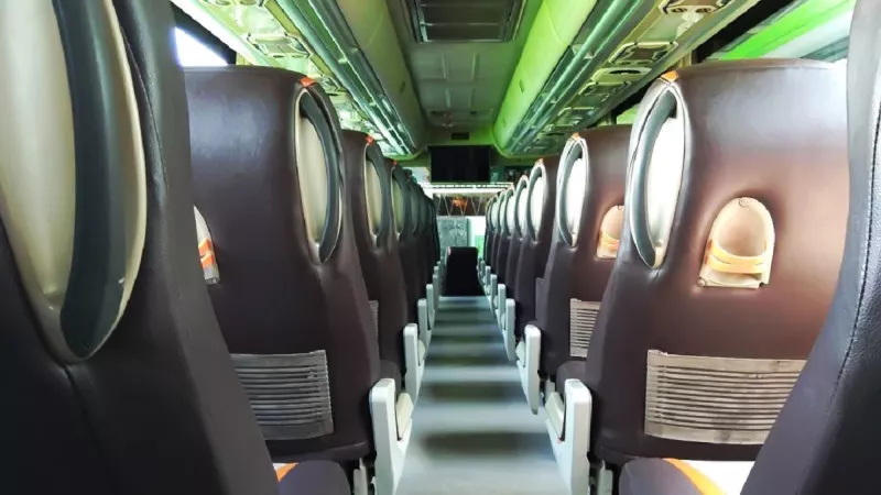 saturental – foto bus pariwisata pandawa87 big bus shd hdd terbaru interior dalam 48 seats b