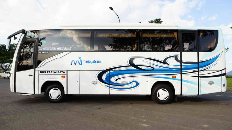 saturental – foto medium bus pariwisata marjaya trans 31s 35 seats b