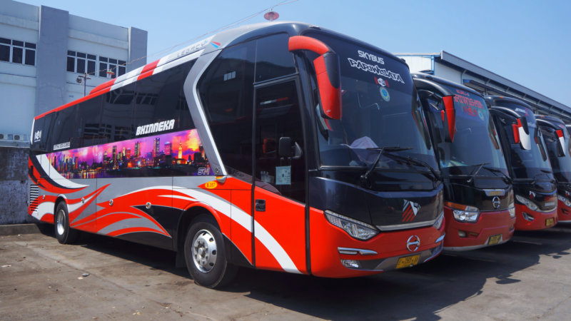 saturental – foto big bus pariwisata bhinneka sangkuriang 54s 59 seats a