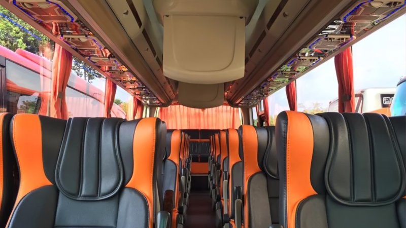 saturental – foto big bus pariwisata cipta karunia premium interior dalam 35 seats a