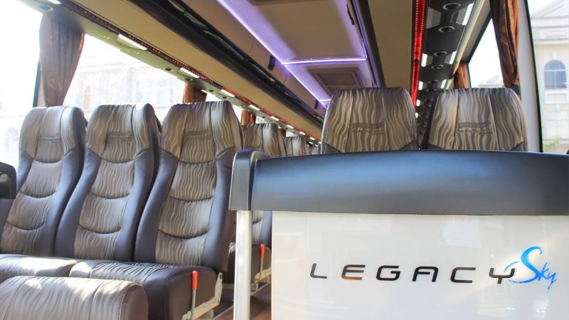 saturental – foto big bus pariwisata melody transport shd hdd terbaru interior dalam 45T 48s 59 seats c