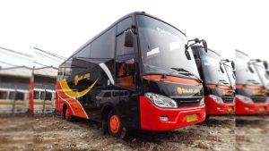 Jaya Bus Pariwisata: Mengarungi Jalan Raya, Membawa Kenangan Indah
