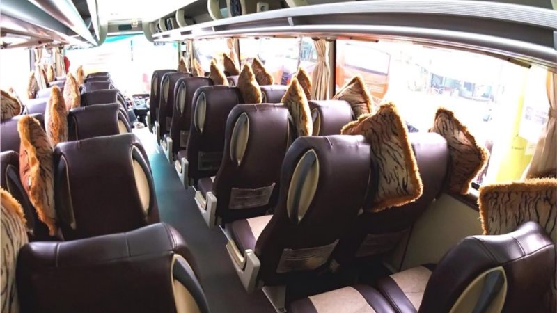 saturental – foto medium bus pariwisata albirru trans interior dalam 31s 35 seats b