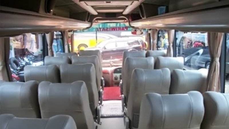 saturental – foto medium bus pariwisata cipta karunia premium interior dalam 29s 31 seats b