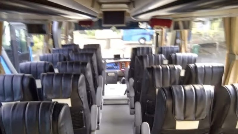 saturental – foto medium bus pariwisata discovery interior dalam 31s 38 seats c