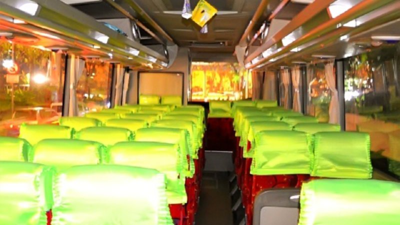 saturental – foto medium bus pariwisata djayalangit interior dalam 31s 35 seats b