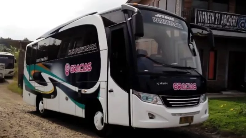 saturental – foto medium bus pariwisata gracias 27s 31 seats b