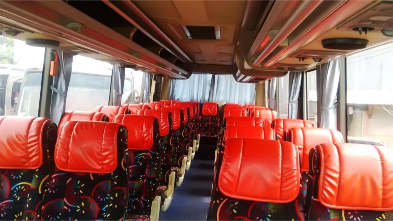 saturental – foto medium bus pariwisata gracias interior dalam 27s 31 seats b