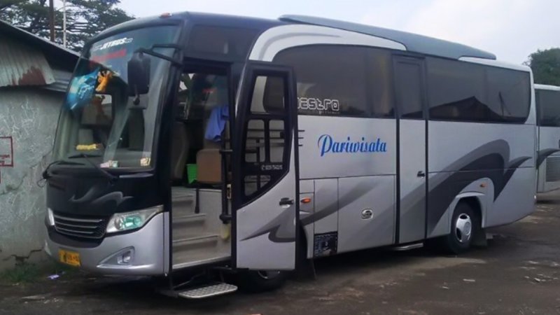 saturental – foto medium bus pariwisata kerub 25s 29s 34 seats b