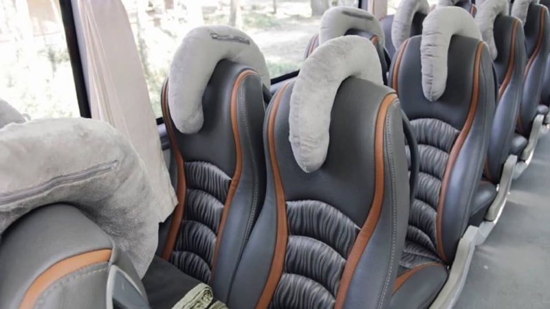 saturental – foto medium bus pariwisata patriot interior dalam 31 seat b