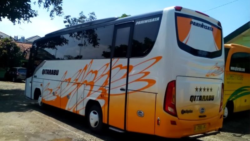 saturental – foto medium bus pariwisata qitarabu 31s 35 seats c