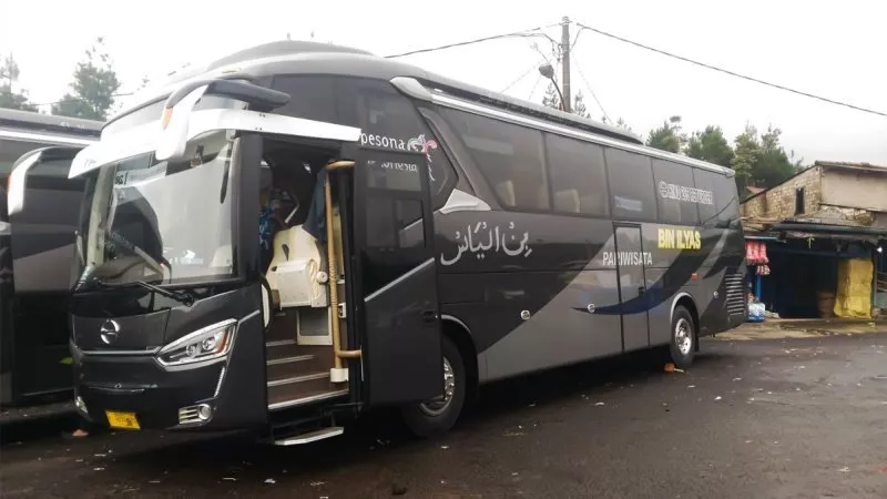 saturental – foto big bus pariwisata bin ilyas 59 seats a
