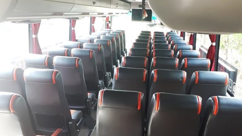 saturental – foto big bus pariwisata bris trans interior dalam 48s 59 seats b