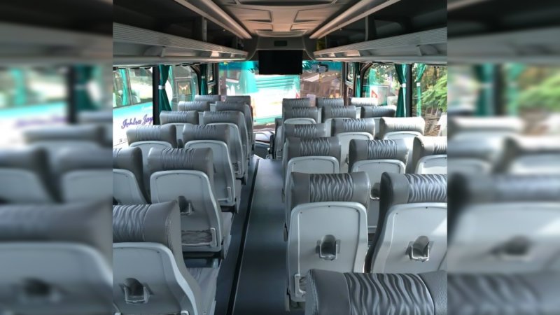 saturental – foto big bus pariwisata ichtra jaya interior dalam 59 seats b