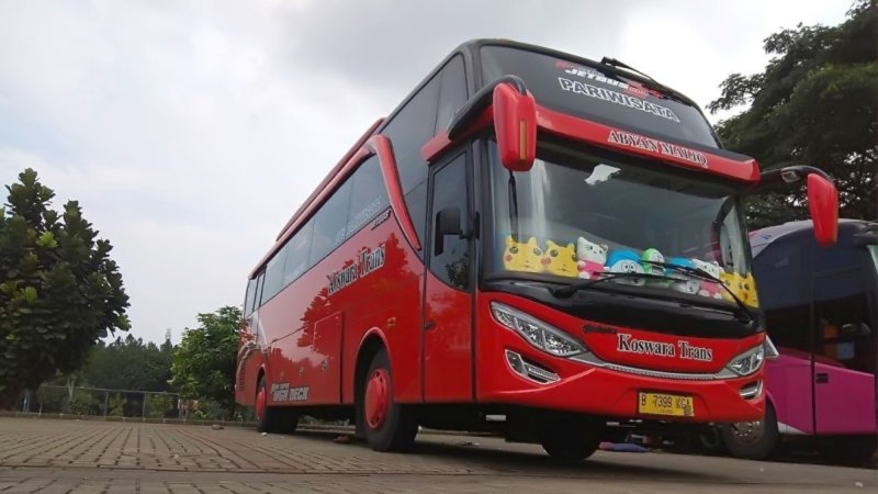 saturental – foto big bus pariwisata koswara trans shd hdd terbaru 48s 59 seats b