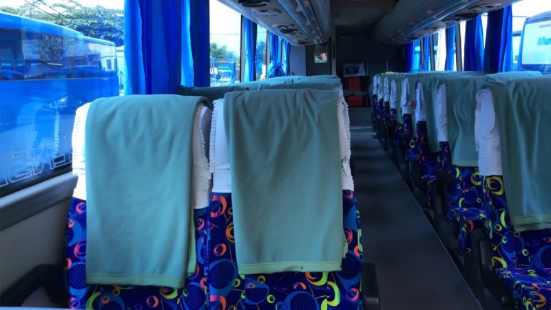 saturental – foto big bus pariwisata royal java interior dalam 43T 47s 59 seats a