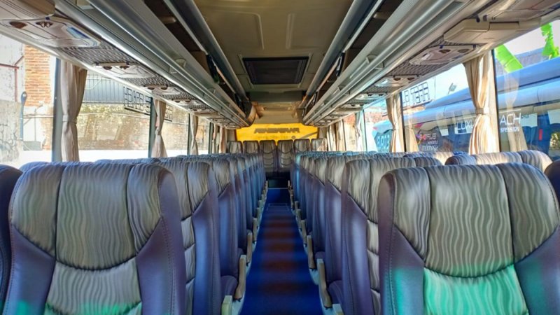 saturental – foto big bus pariwisata trijaya trans shd hdd terbaru interior dalam 47s 53s 59 seats a