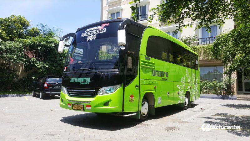 saturental – foto medium bus pariwisata abituren 96 31s 33 seats c