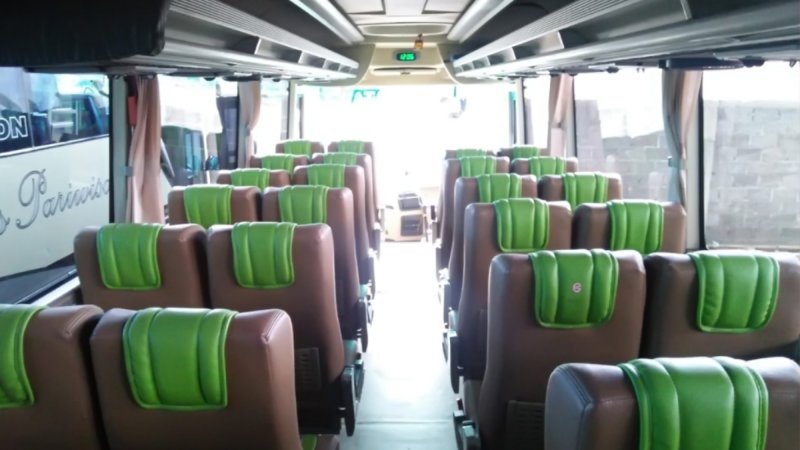 saturental – foto medium bus pariwisata ajas trans interior dalam 31 seats b