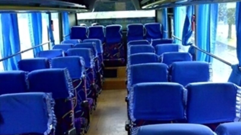 saturental – foto medium bus pariwisata armada jaya perkasa interior dalam 27s 33 seats a