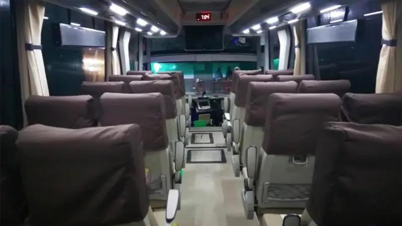 saturental – foto medium bus pariwisata bin ilyas interior dalam 29s 33s 40 seats b