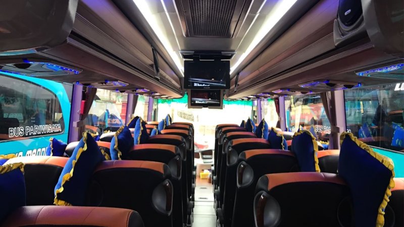 saturental – foto medium bus pariwisata jaya mandiri trans interior dalam 31s 35 seats b