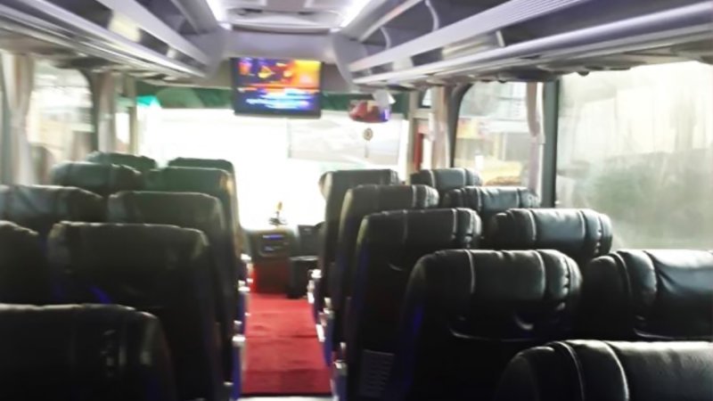 saturental – foto medium bus pariwisata koswara trans interior dalam 31s 33 seats b