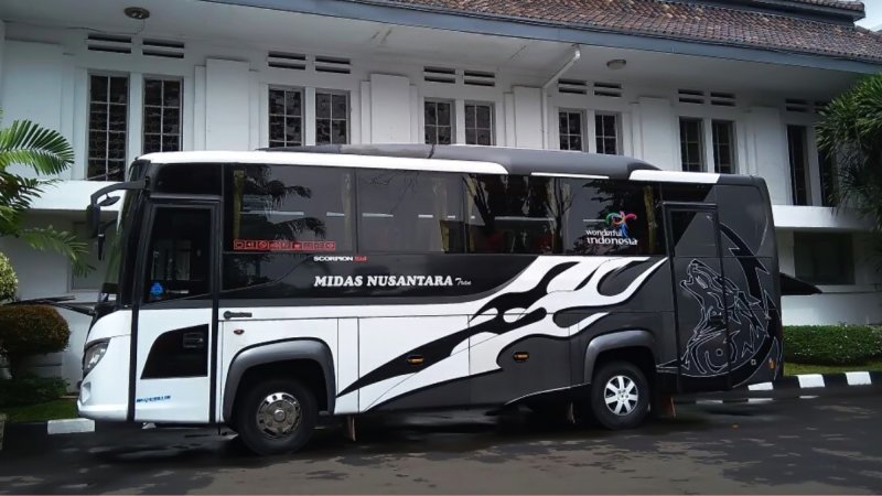 saturental – foto medium bus pariwisata midas nusantara 35 seats b
