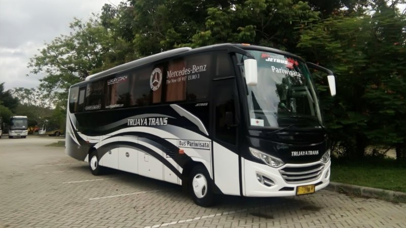 saturental – foto medium bus pariwisata trijaya trans 29s 31s 35 seats b