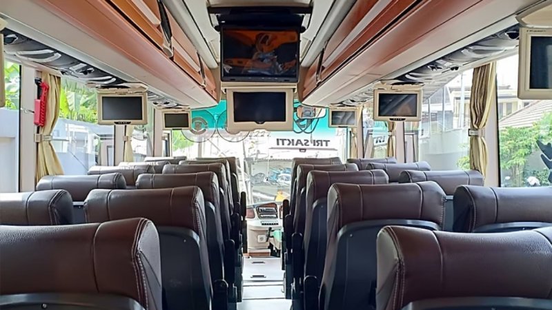saturental – foto medium bus pariwisata trijaya trans interior dalam 29s 31s 35 seats b