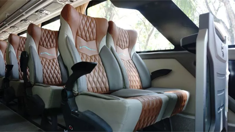 Ness Bus Pariwisata: Mengantar Petualangan Anda dengan Kenyamanan dan Keamanan