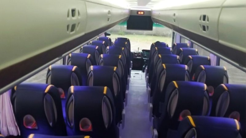 saturental – foto medium bus pariwisata pemium passion interior dalam 29s 39 seats b