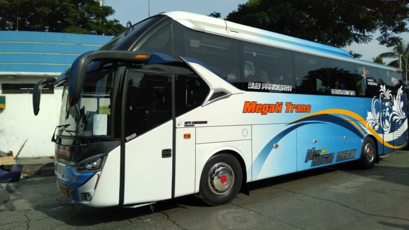 saturental – foto big bus pariwisata megati trans shd hdd terbaru 54s 59 seats c