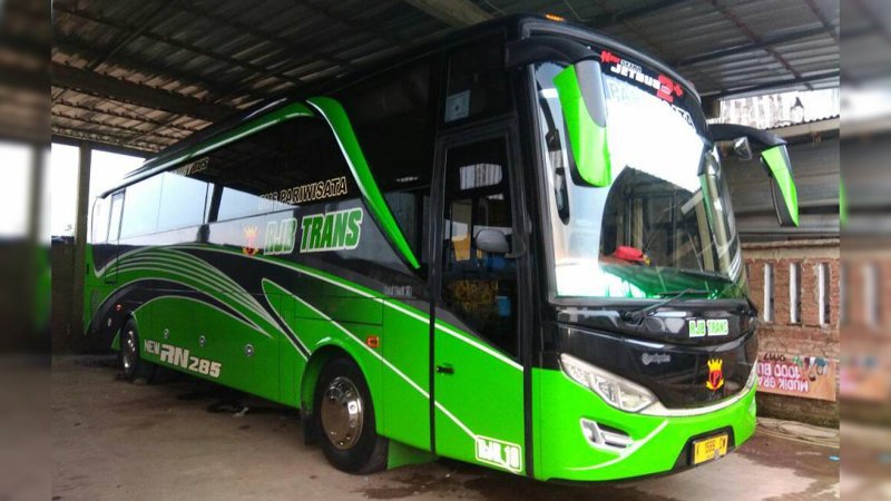 saturental – foto big bus pariwisata rjb trans 50s 59 seats c