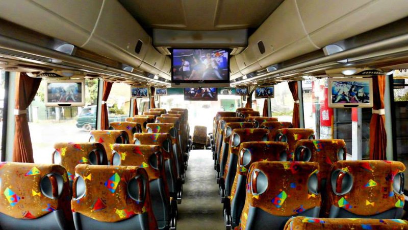 saturental – foto big bus pariwisata saluyu prima interior dalam 47s 59 seats d
