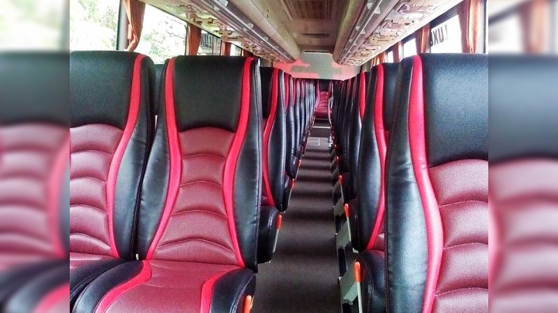 saturental – foto big bus pariwisata titan nirwana interior dalam 59 seats a