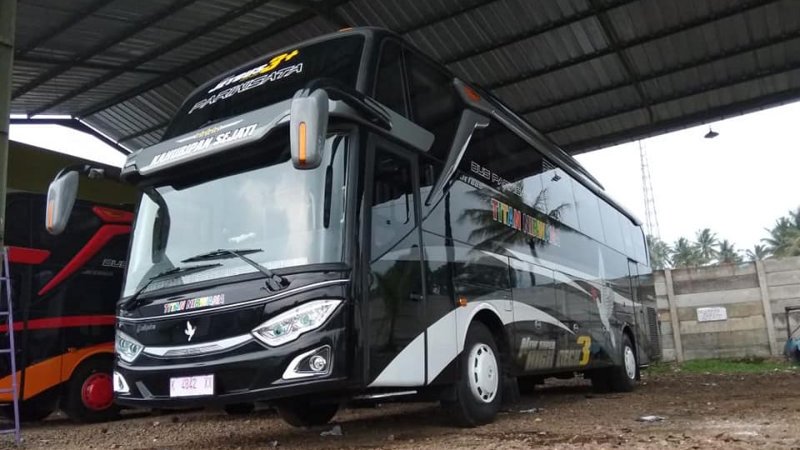 saturental – foto big bus pariwisata titan nirwana shd hdd terbaru 59 seats c