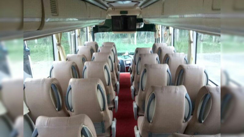 saturental – foto medium bus pariwisata acm mahadat interior dalam 35 seats c