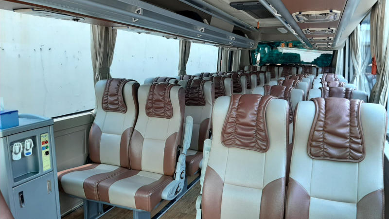 saturental – foto medium bus pariwisata saner holidays interior dalam 31 33 seats b
