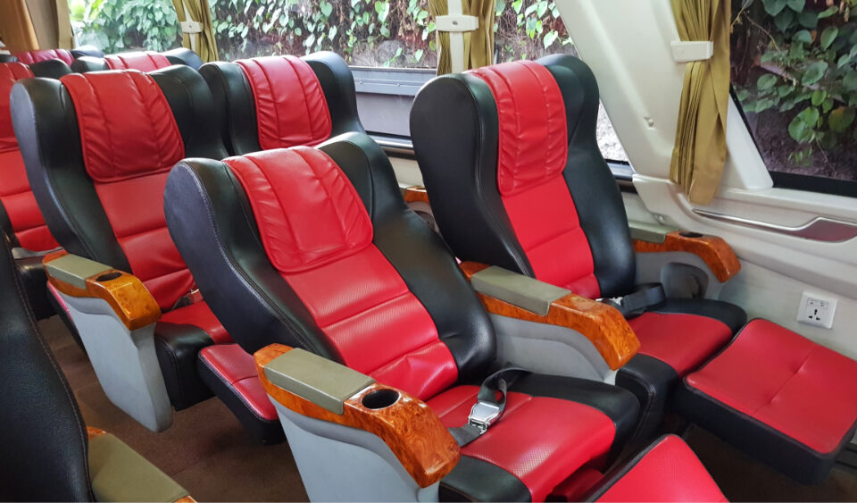 saturental foto big bus luxury mewah premium manhattan terbaru c